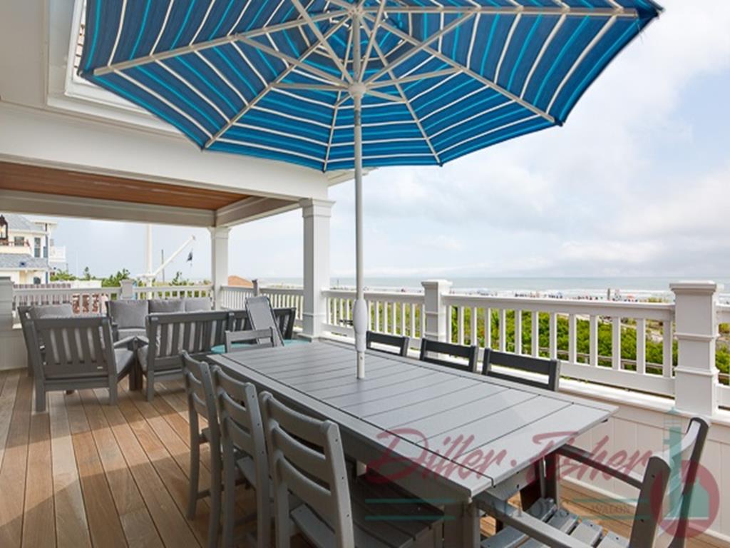 93 E 22nd Street, Avalon (Beach Front)