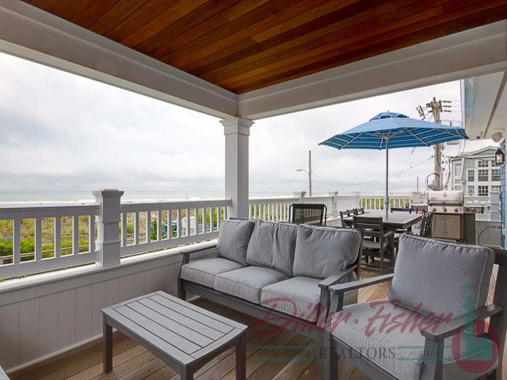 93 E 22nd Street, Avalon (Beach Front)