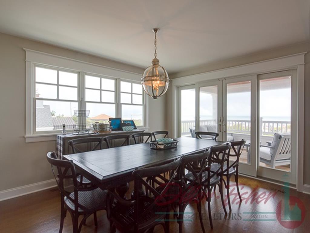 93 E 22nd Street, Avalon (Beach Front)