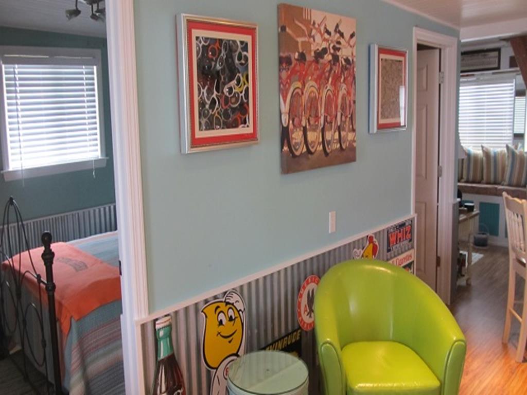 819 Stone Harbor Blvd, Stone Harbor (Bay Front)