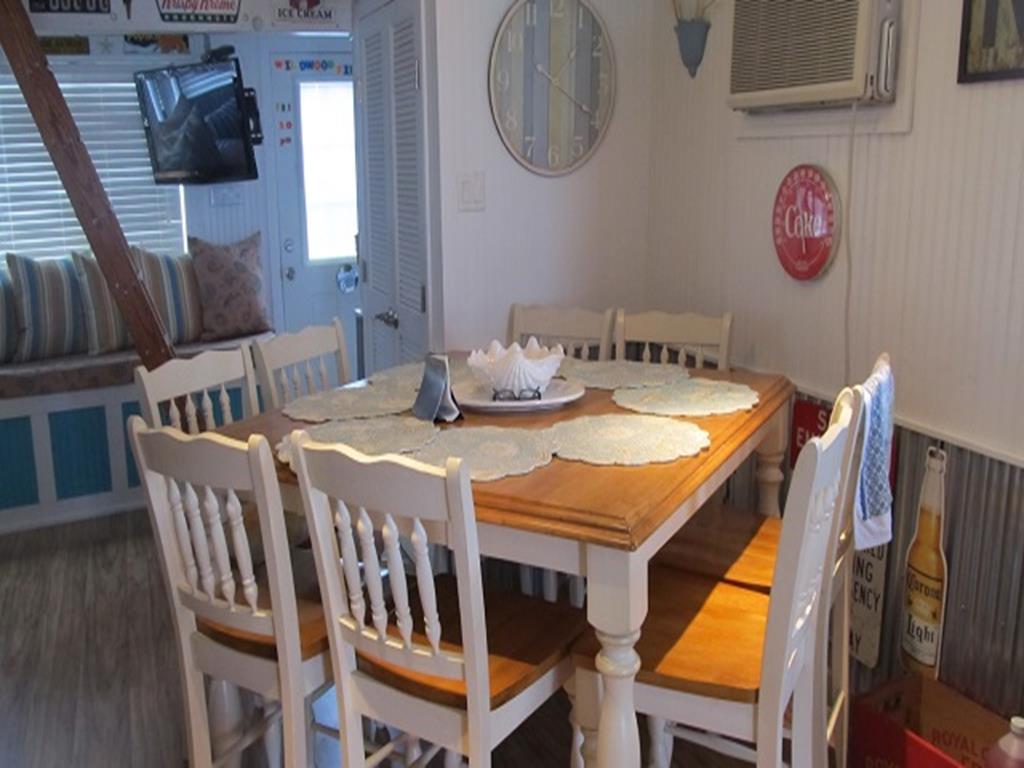 819 Stone Harbor Blvd, Stone Harbor (Bay Front)