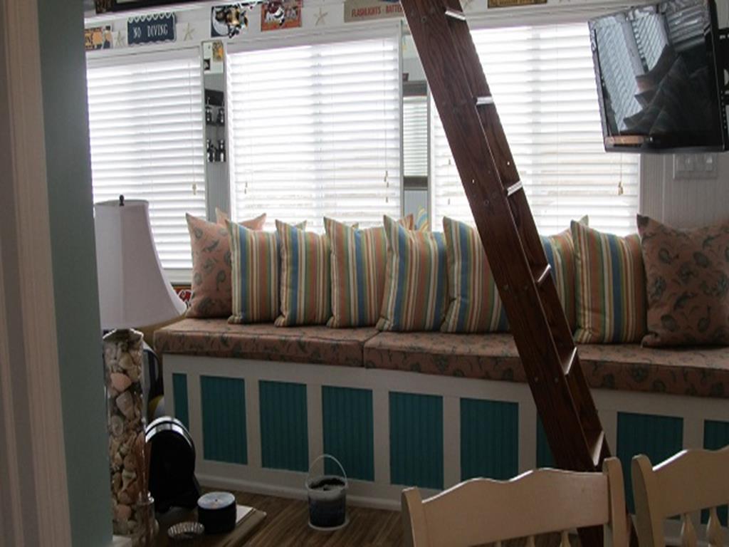 819 Stone Harbor Blvd, Stone Harbor (Bay Front)