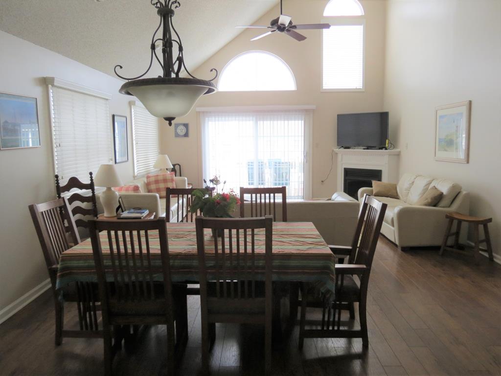 224 38th Street - Picture 