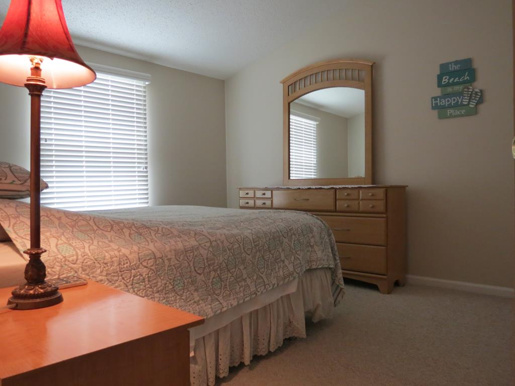 224 38th Street - Picture 