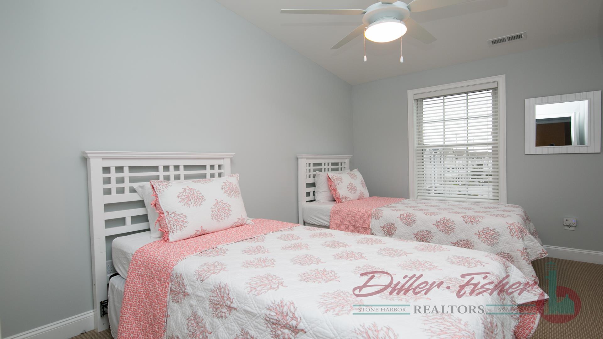 1116 Stone Harbor Blvd, Stone Harbor (Mainland)