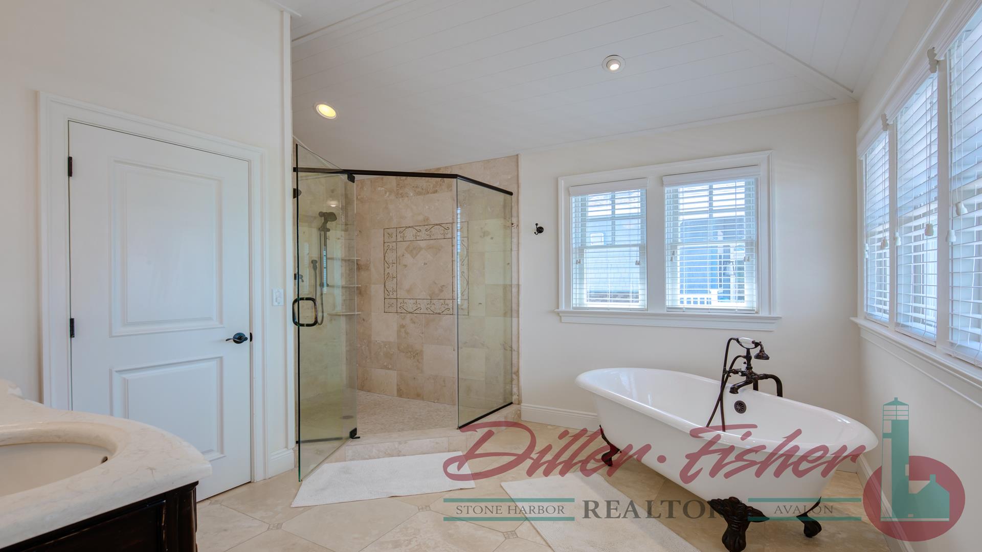 12 104th Street, Stone Harbor (Beach Block)