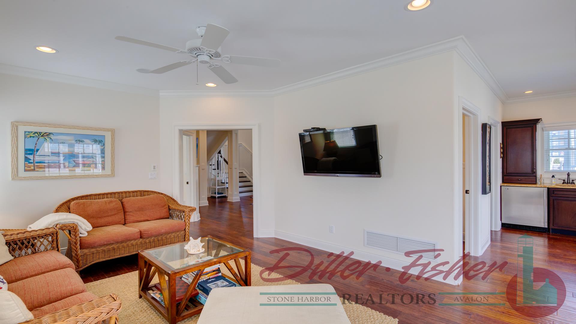 12 104th Street, Stone Harbor (Beach Block)