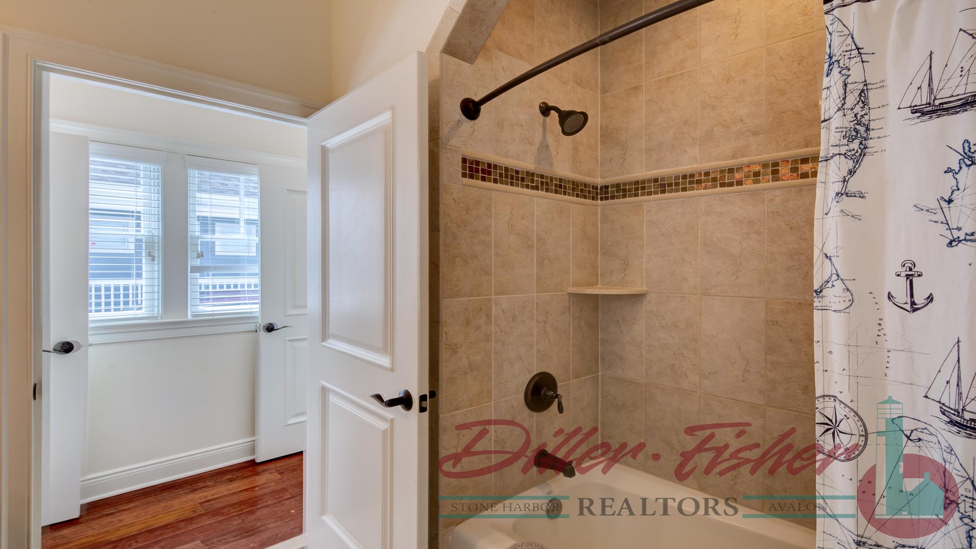 12 104th Street, Stone Harbor (Beach Block)