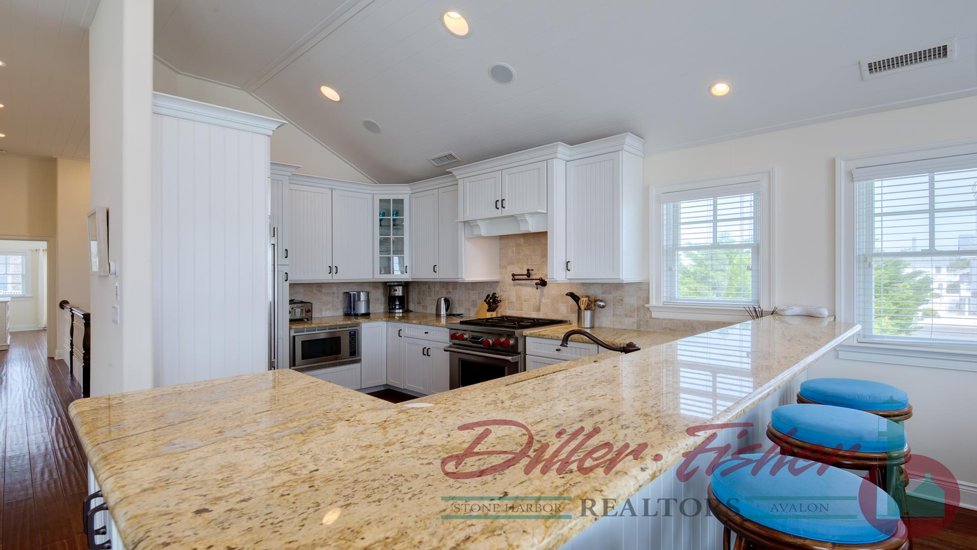 12 104th Street, Stone Harbor (Beach Block)