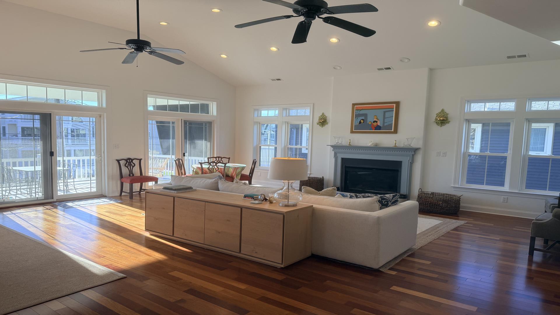 257 57th Street, Avalon (Mid-Island)