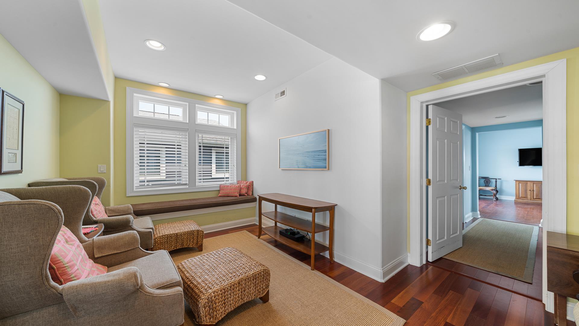 257 57th Street, Avalon (Mid-Island)