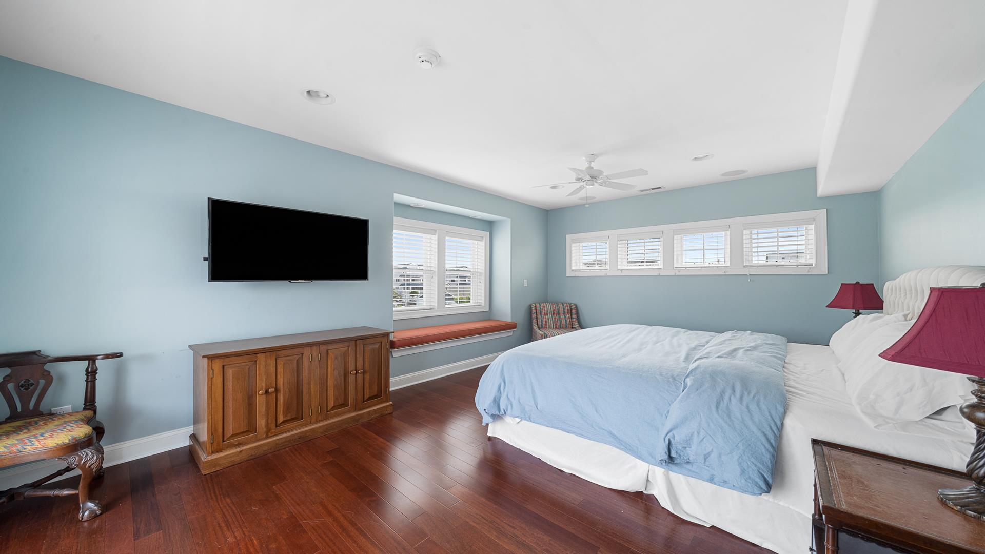 257 57th Street, Avalon (Mid-Island)