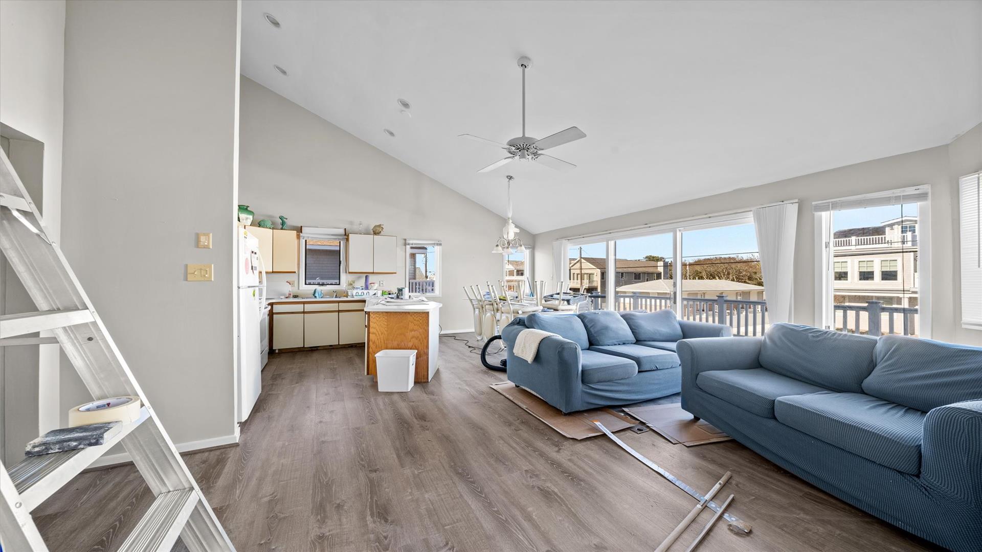 217 117th Street, Stone Harbor (Mid-Island)