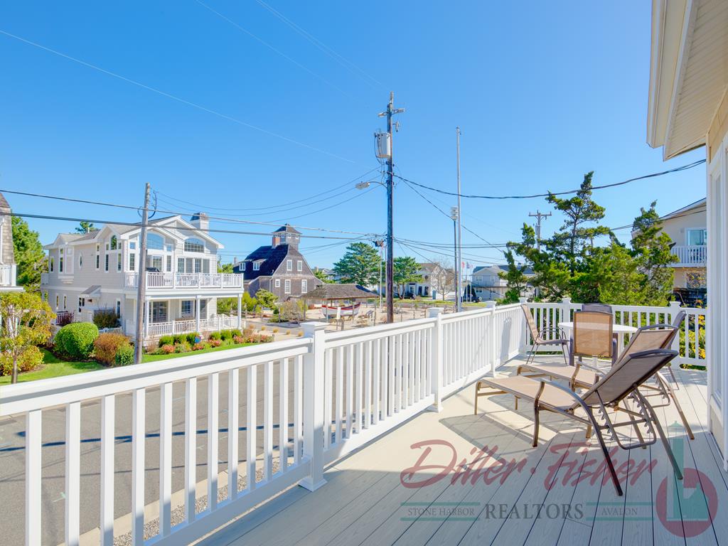 217 117th Street, Stone Harbor (Mid-Island)