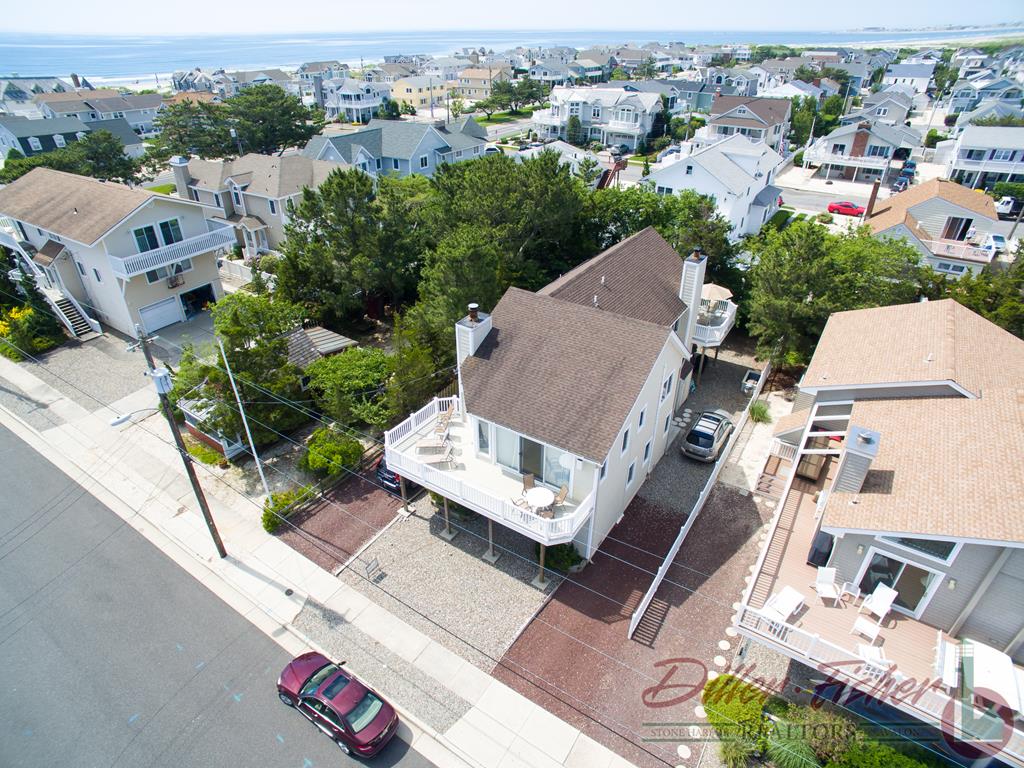217 117th Street, Stone Harbor (Mid-Island)
