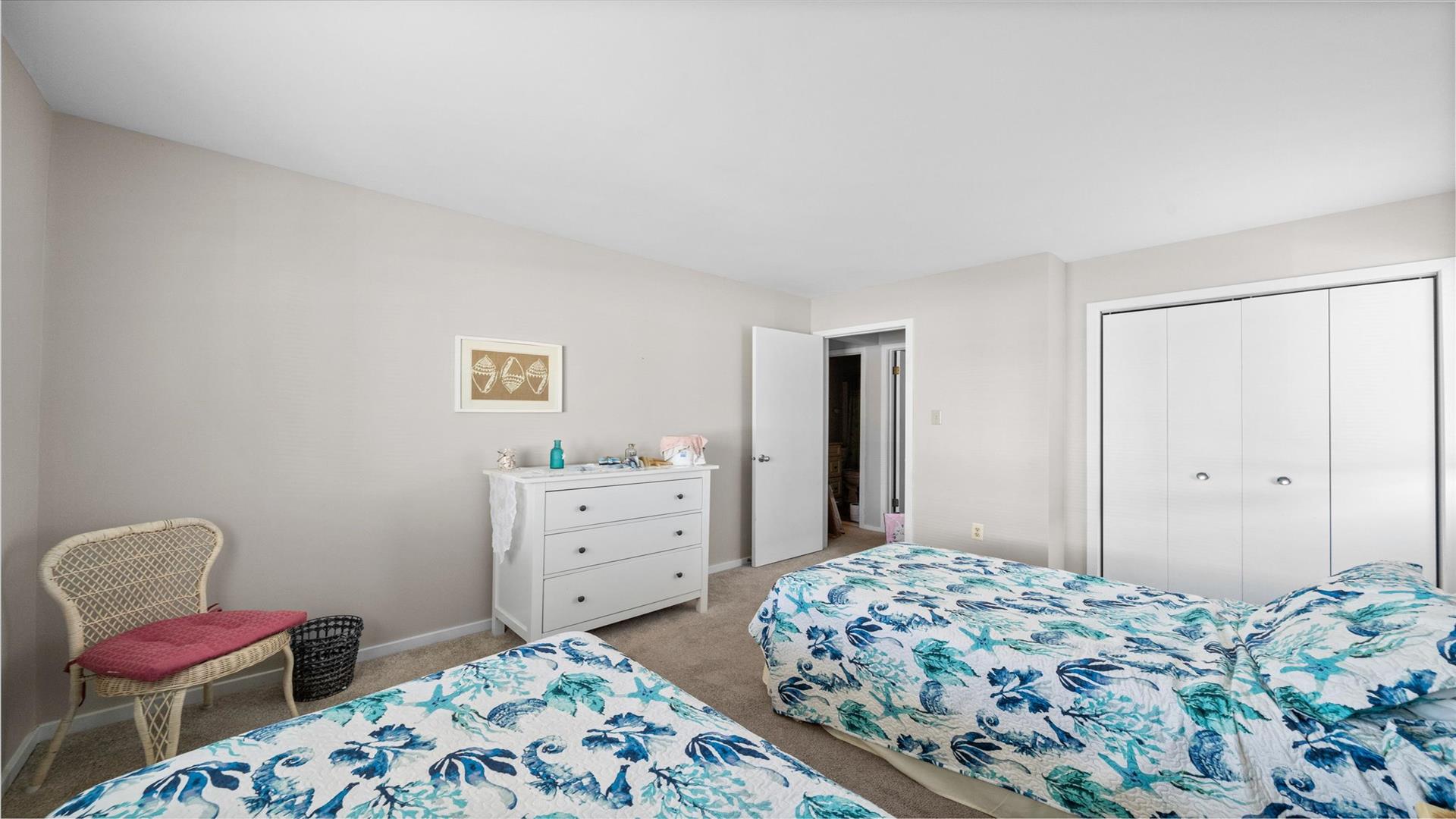 217 117th Street, Stone Harbor (Mid-Island)