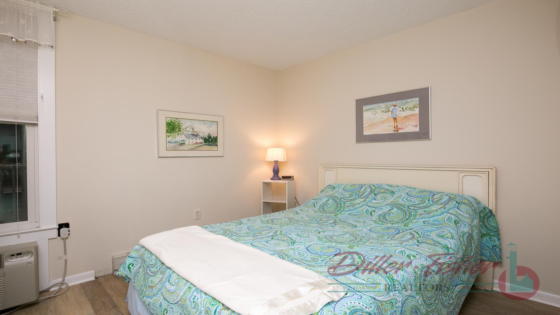 351 96th Street, Stone Harbor (Mid-Island)