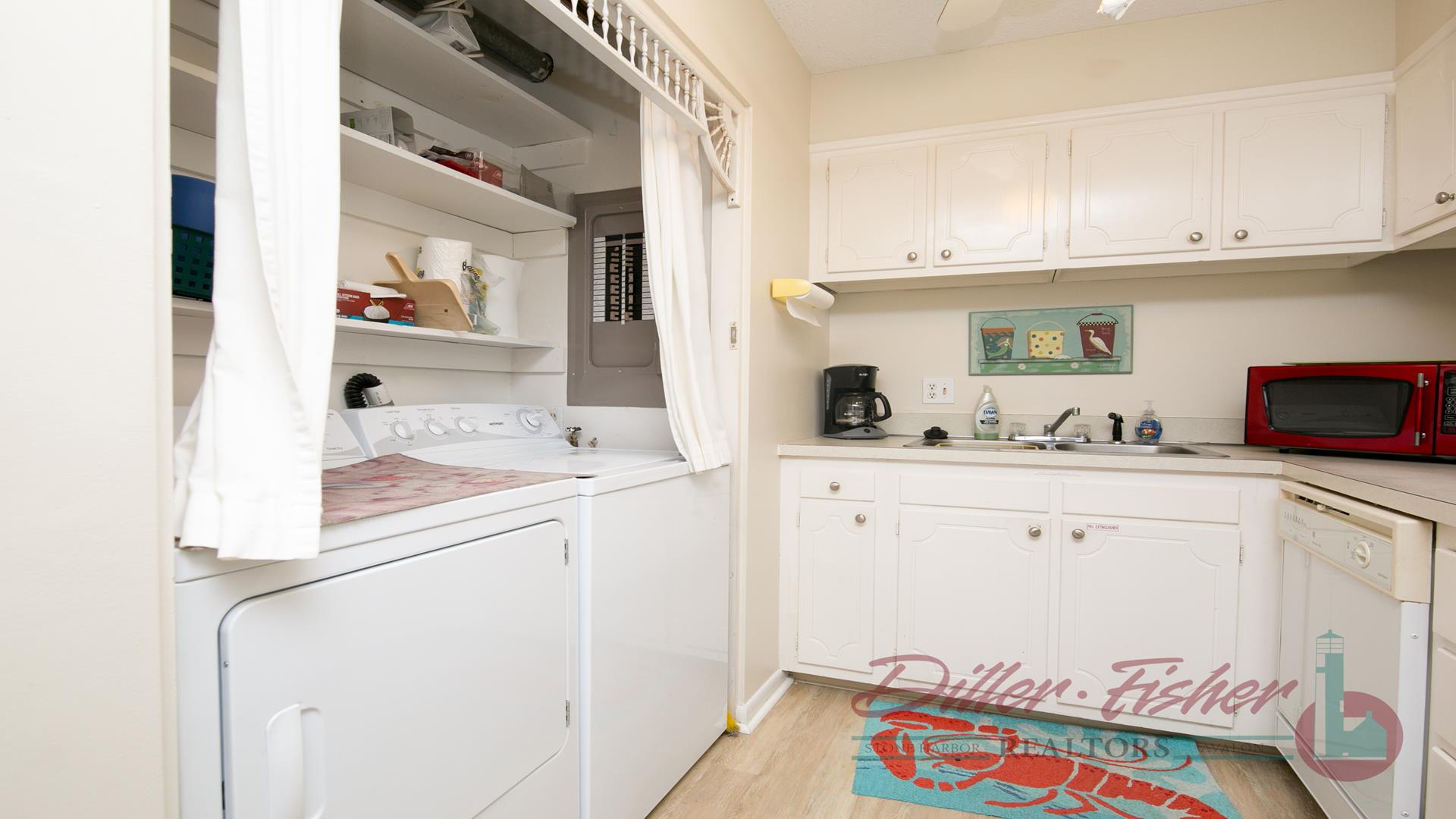 351 96th Street, Stone Harbor (Mid-Island)