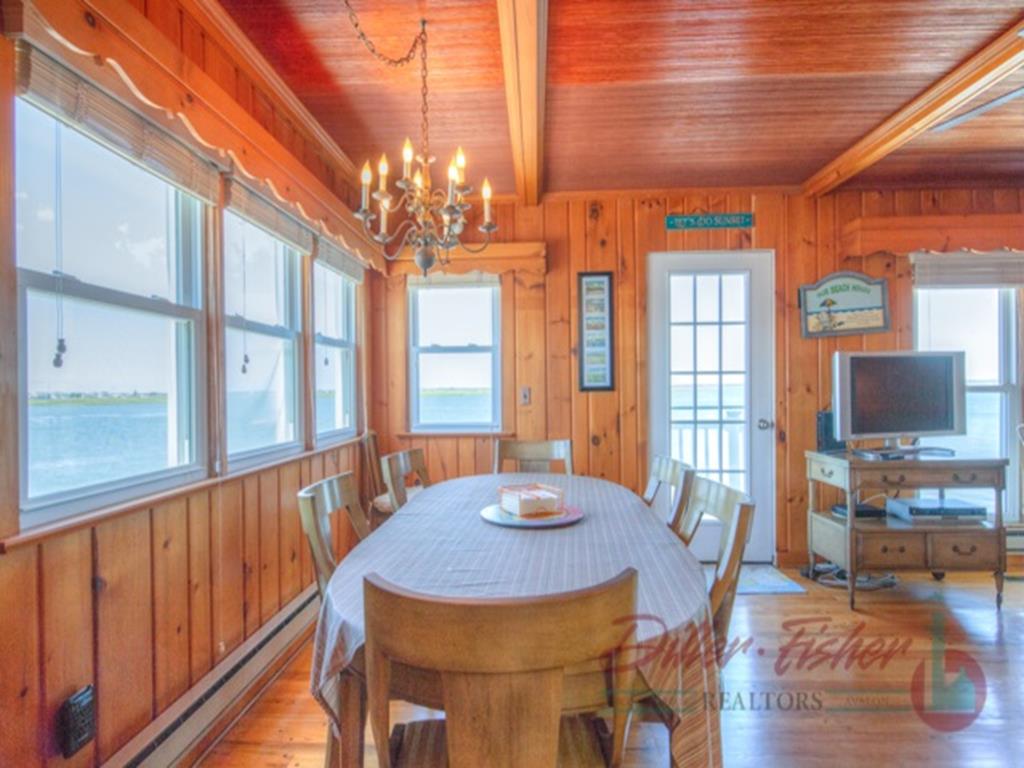 331 84th Street, Stone Harbor (Bay Front)