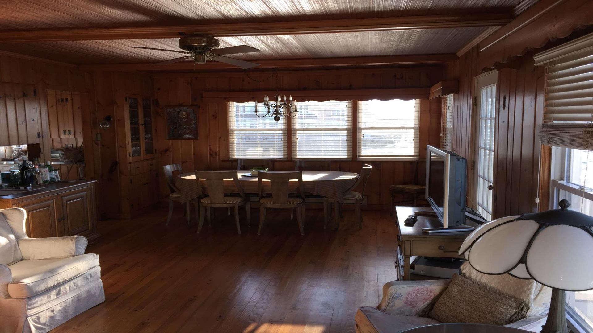 331 84th Street, Stone Harbor (Bay Front)