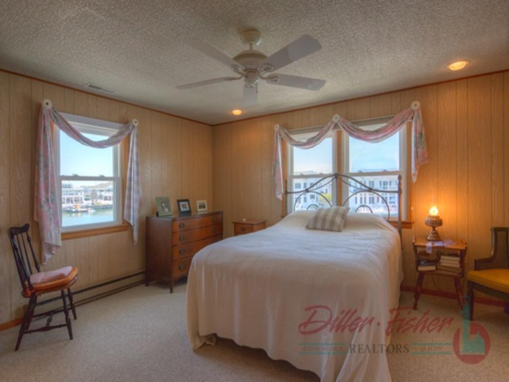 331 84th Street, Stone Harbor (Bay Front)