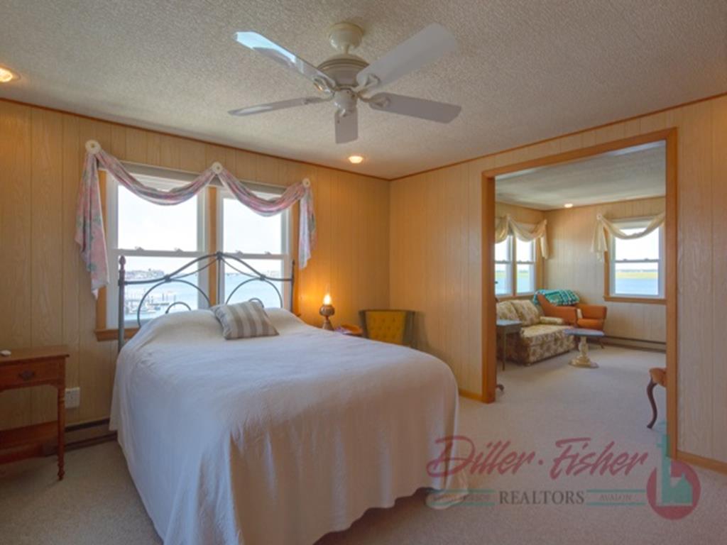 331 84th Street, Stone Harbor (Bay Front)