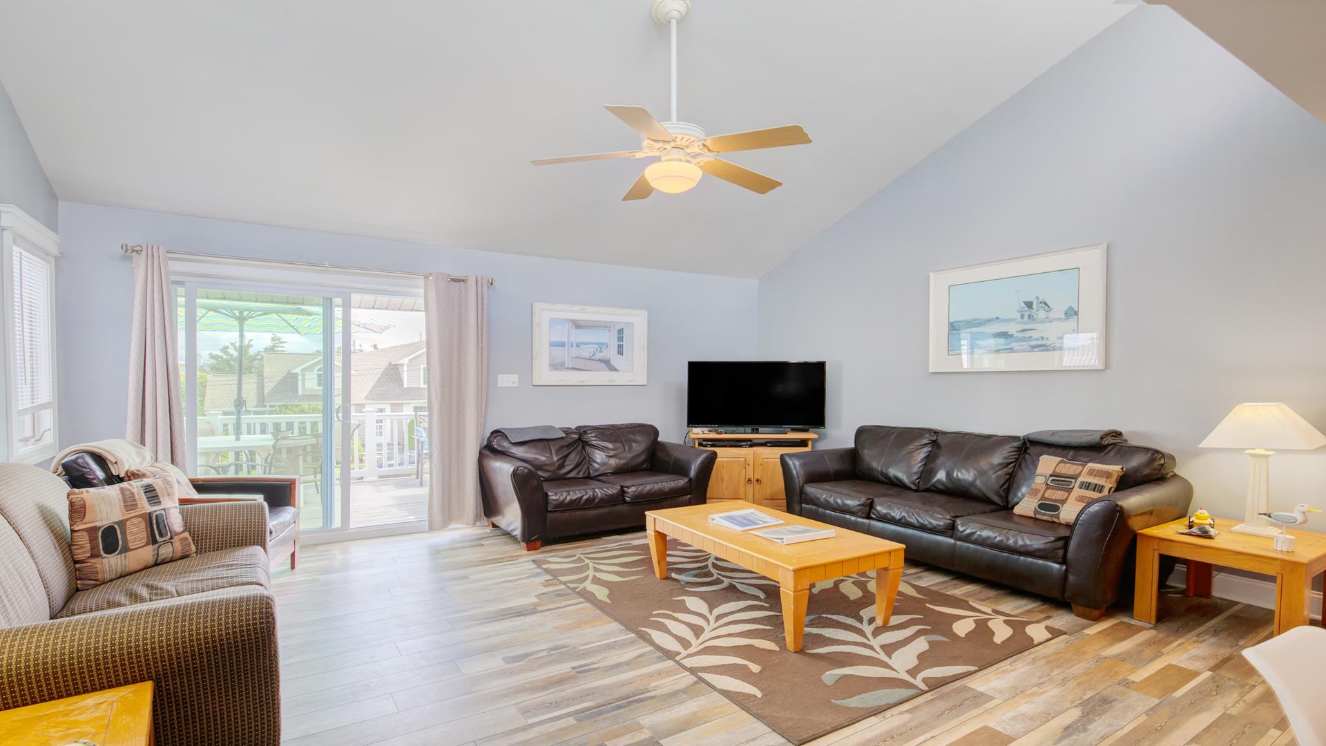 263 103rd Street, Stone Harbor (Mid-Island)