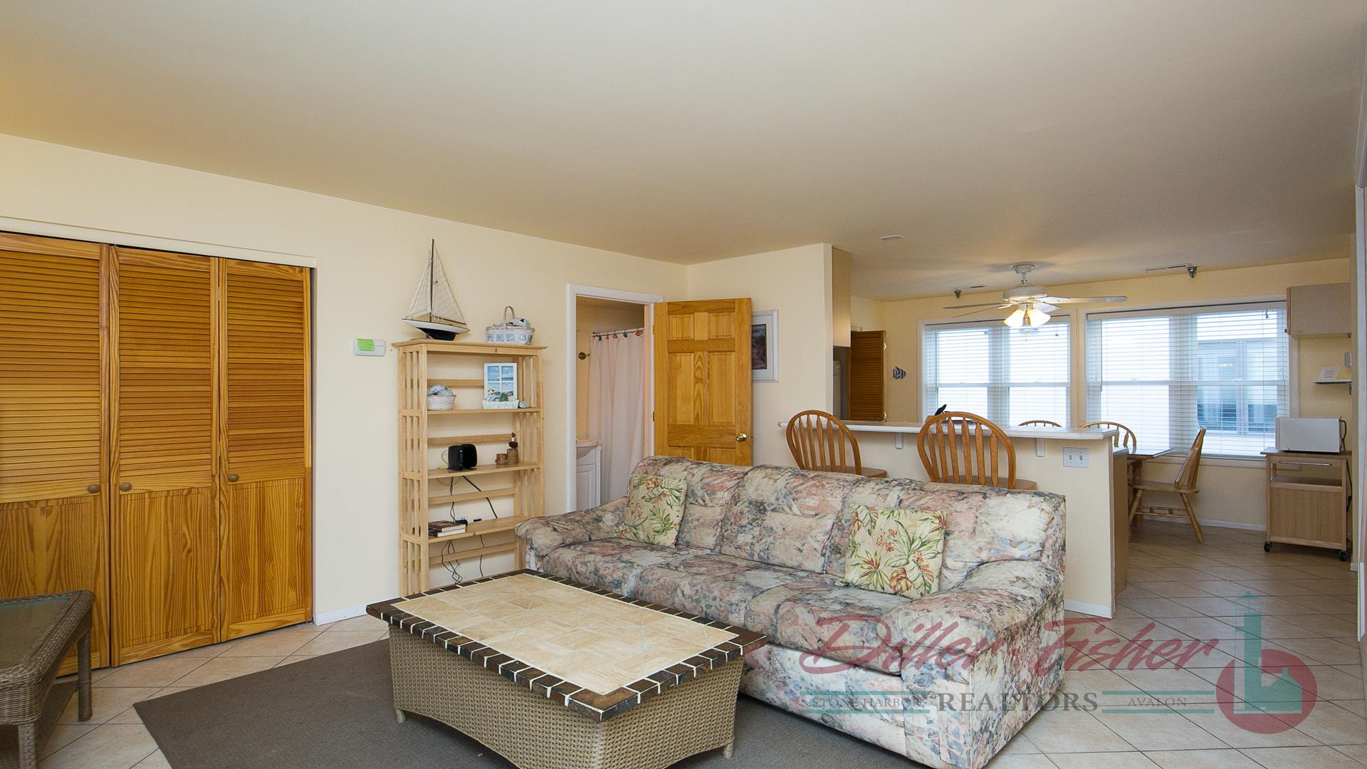 150 96th Street, Stone Harbor (Mid-Island)