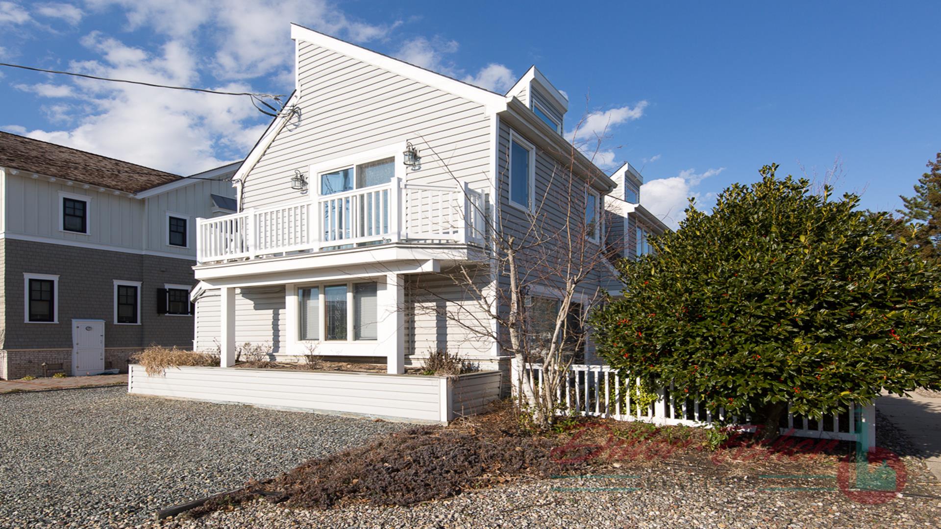 250 106th Street, Stone Harbor (Mid-Island)