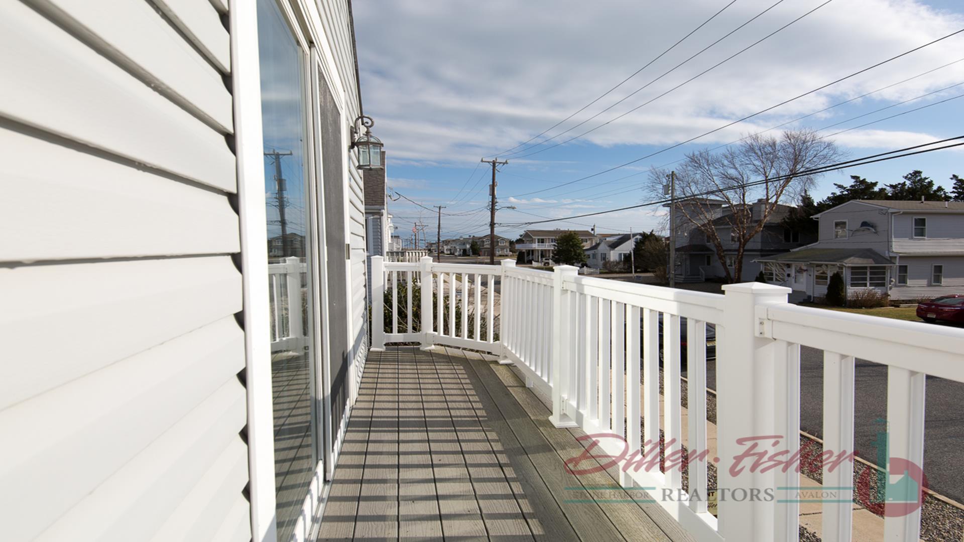 250 106th Street, Stone Harbor (Mid-Island)