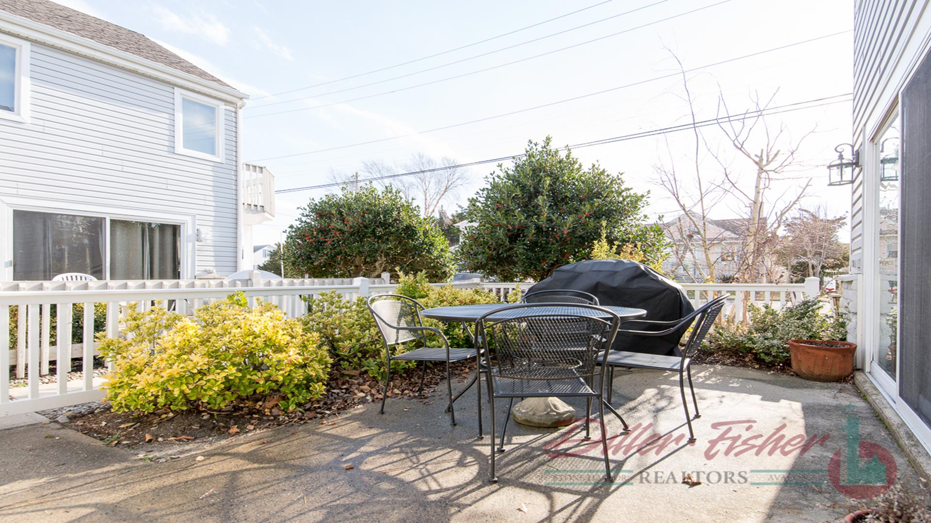 250 106th Street, Stone Harbor (Mid-Island)