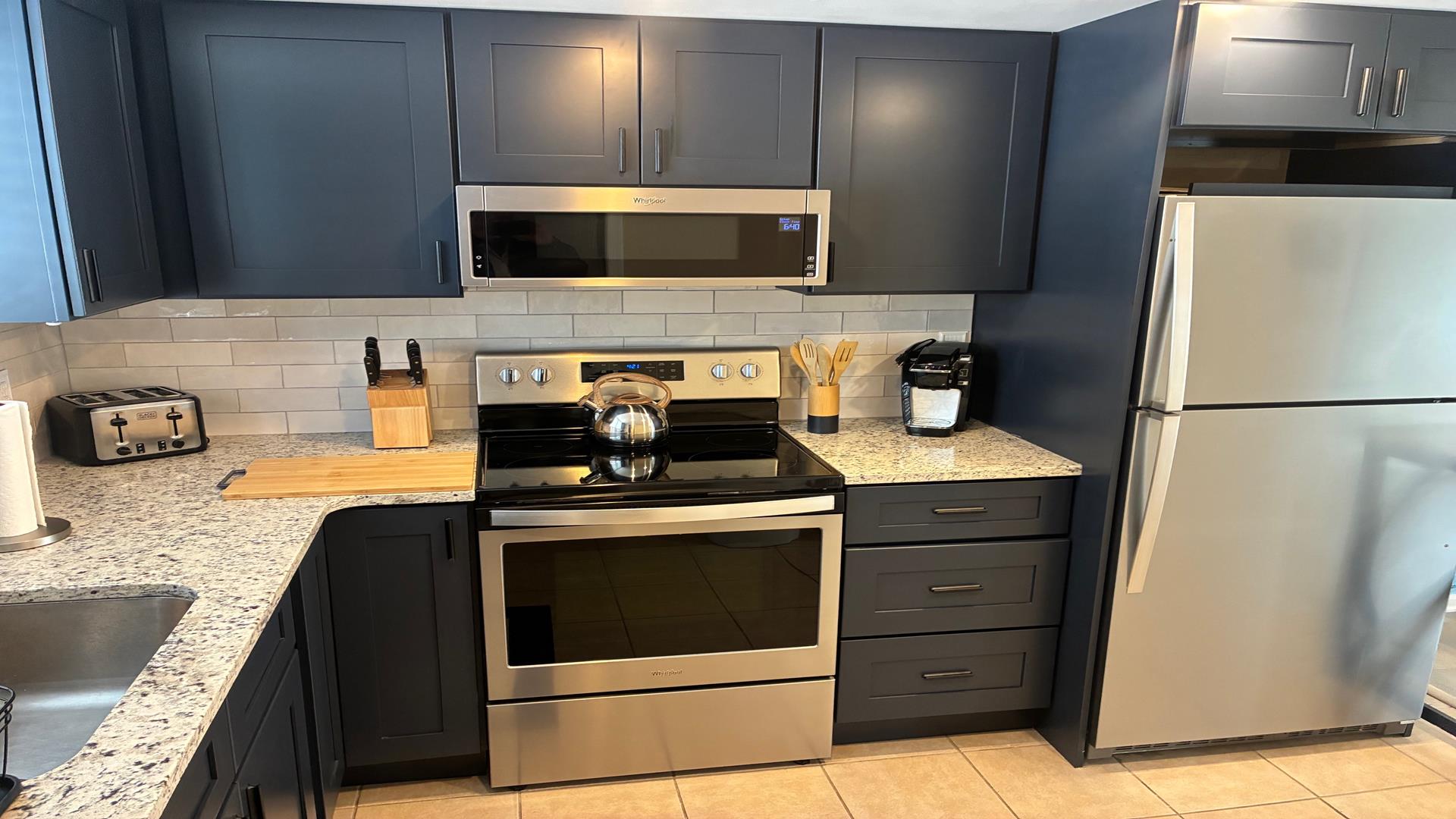 250 106th Street, Stone Harbor (Mid-Island)