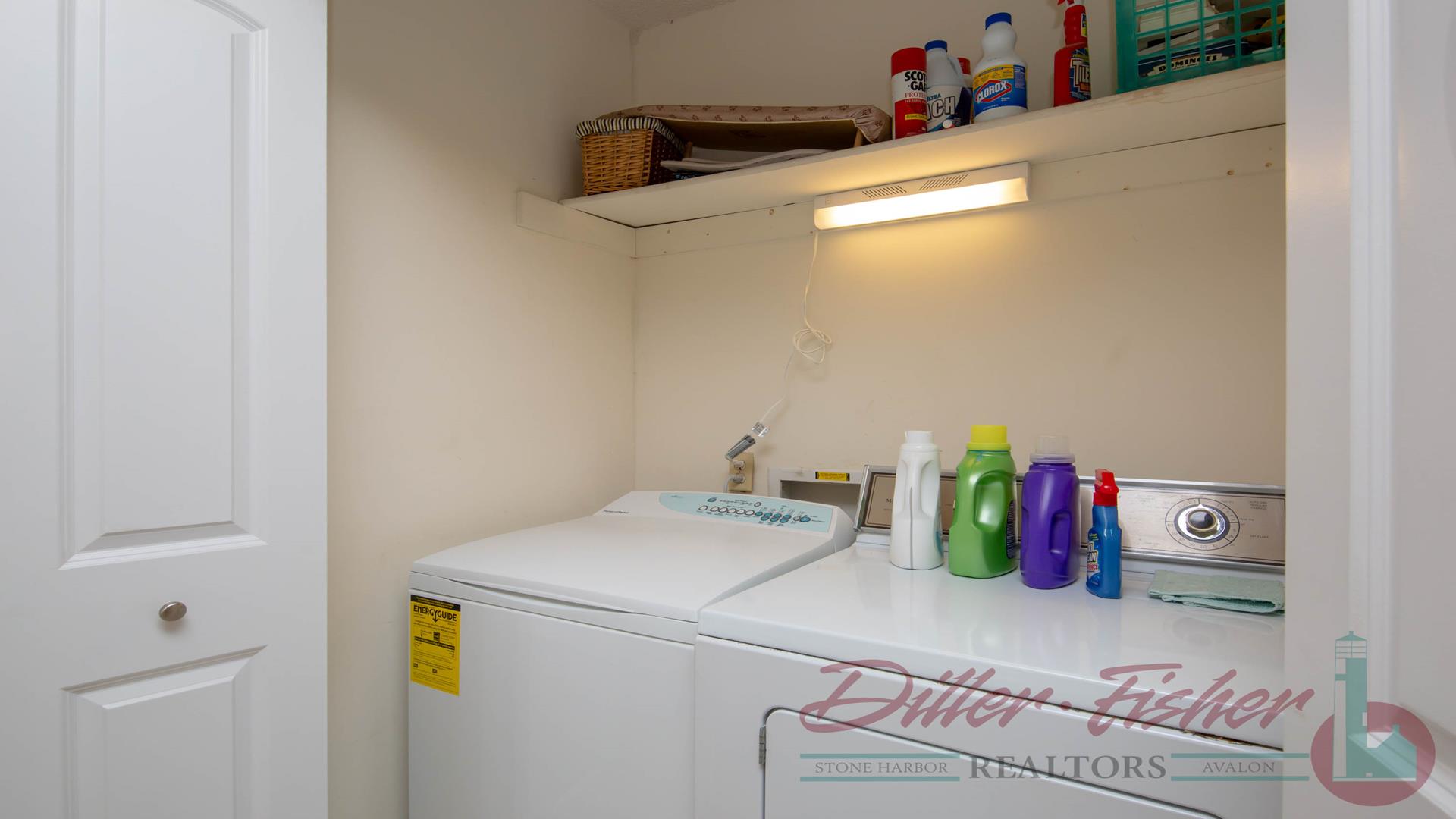 9717 Second Avenue, Stone Harbor (Mid-Island)