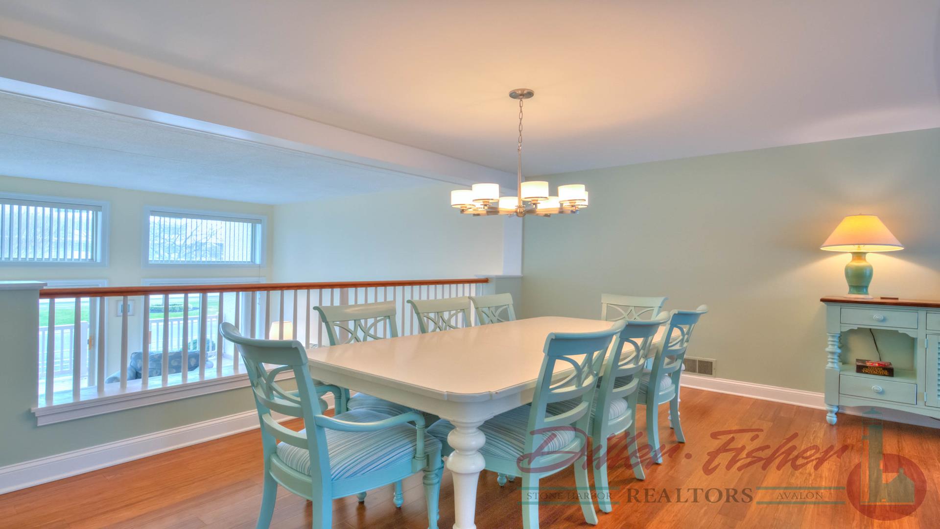 9717 Second Avenue, Stone Harbor (Mid-Island)