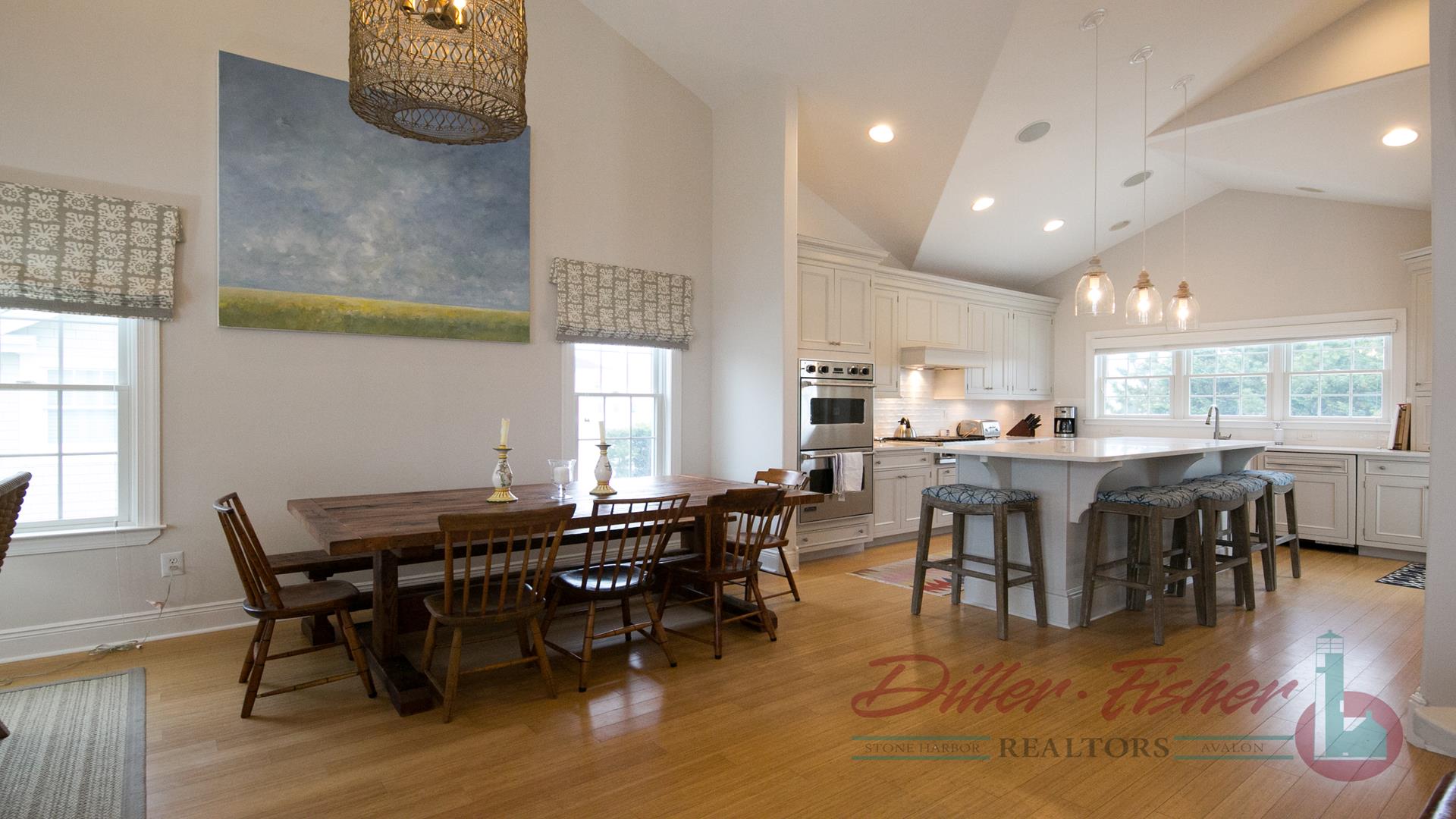 11015 First Avenue, Stone Harbor (Mid-Island)