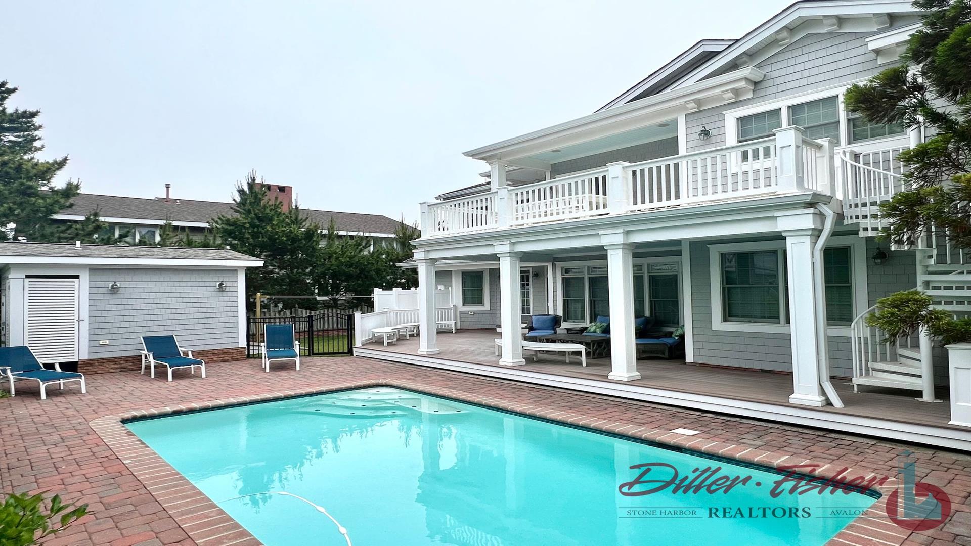 11015 First Avenue, Stone Harbor (Mid-Island)