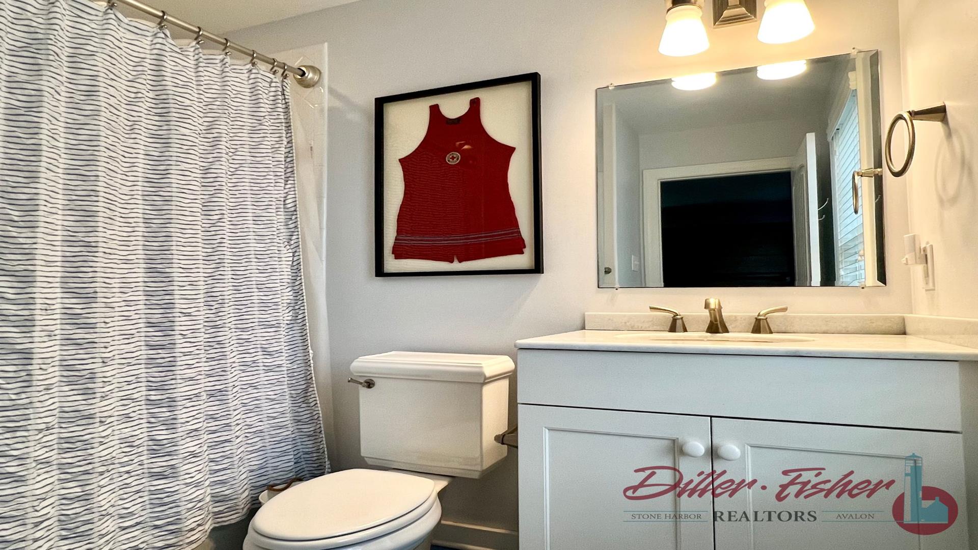 11015 First Avenue, Stone Harbor (Mid-Island)