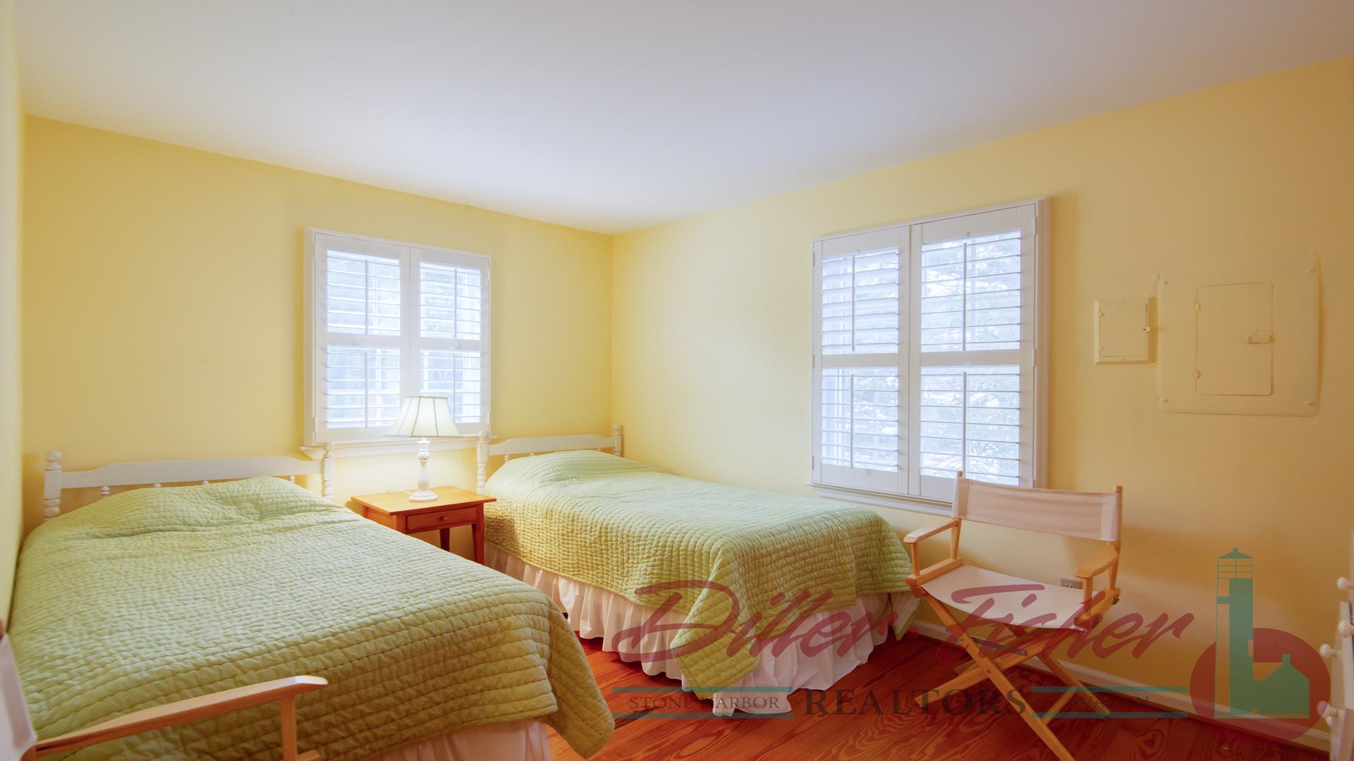 294 62nd Street, Avalon (Mid-Island)