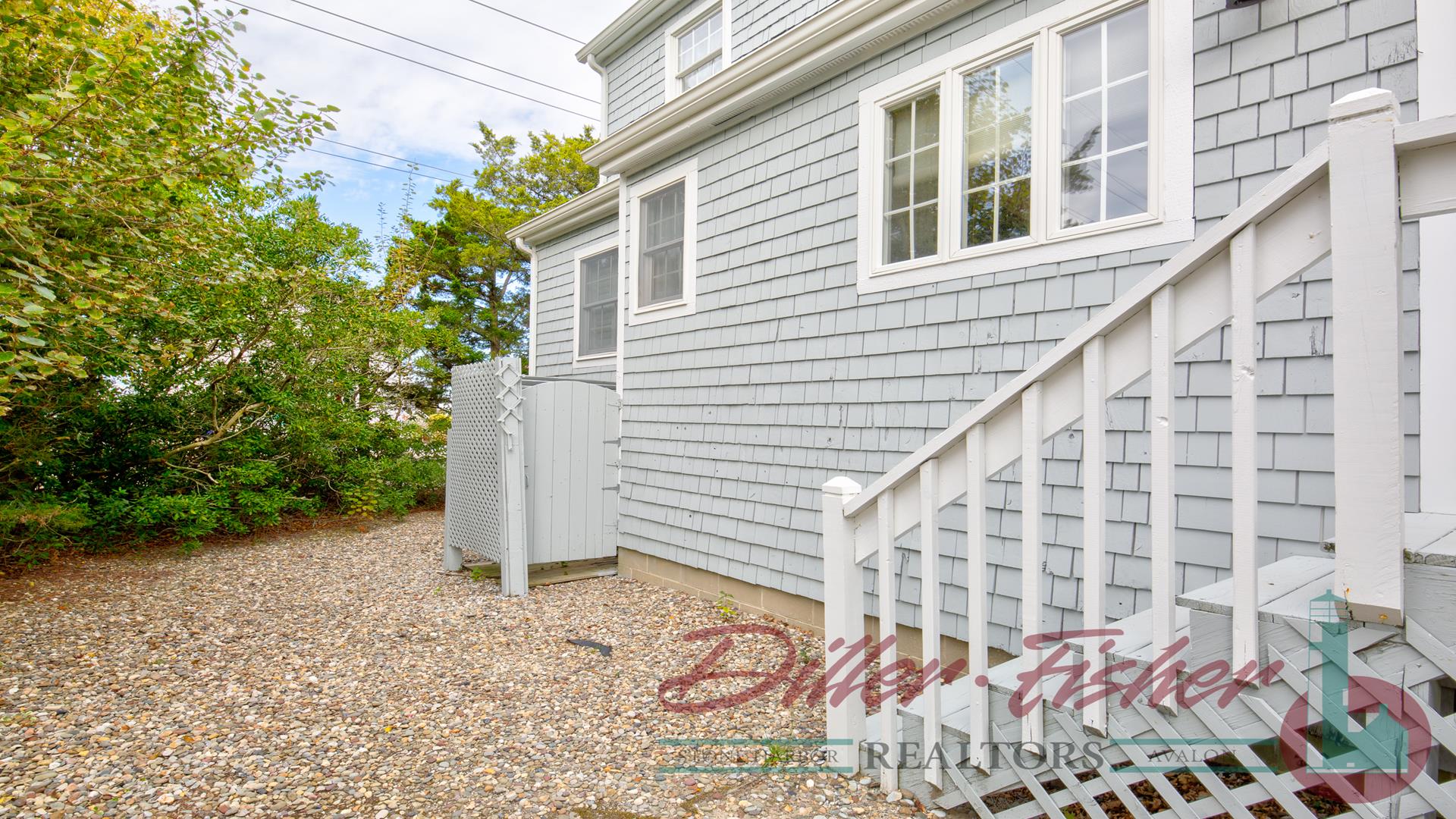 294 62nd Street, Avalon (Mid-Island)