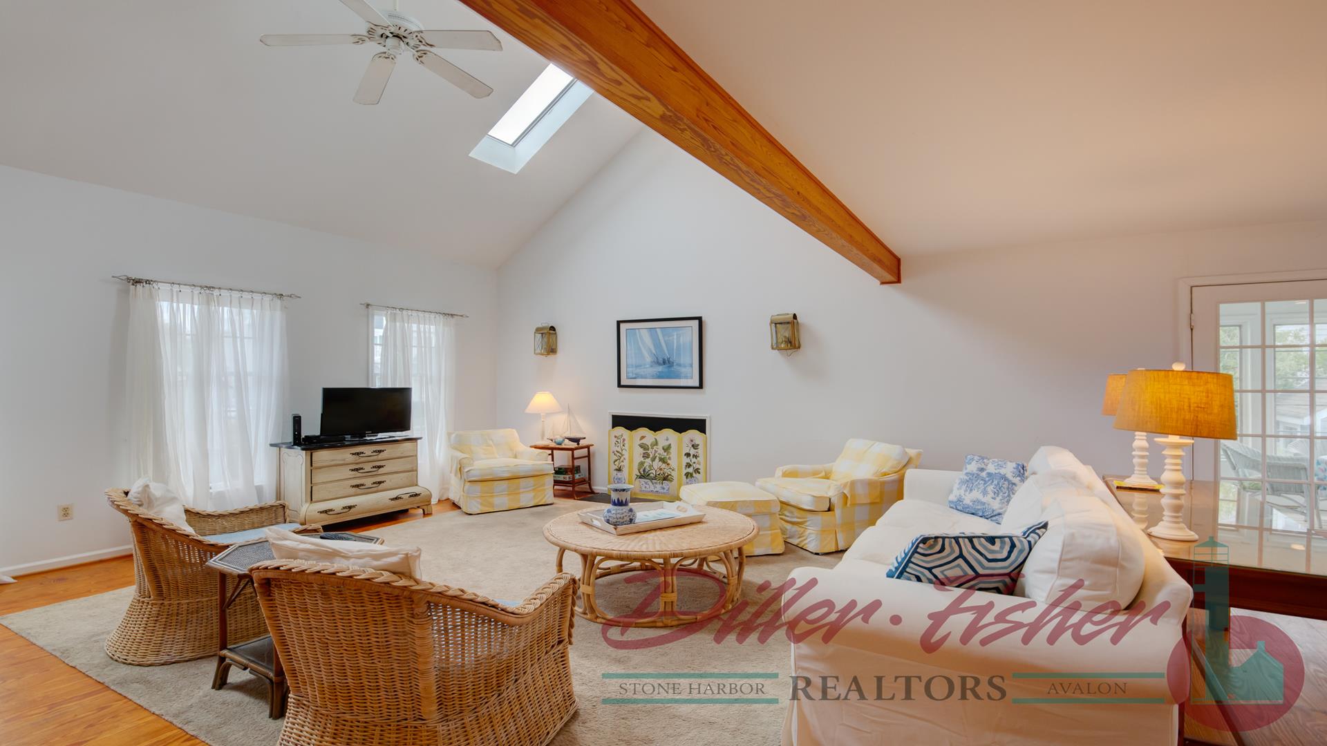 294 62nd Street, Avalon (Mid-Island)