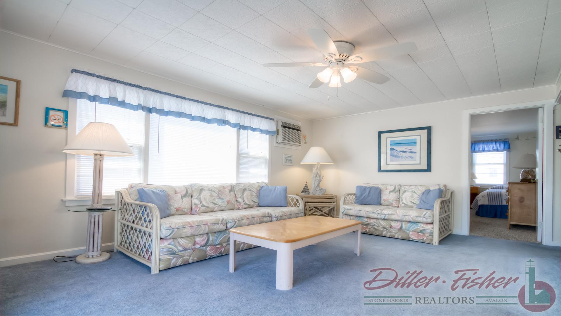 228 110th Street, Stone Harbor (Mid-Island) - Picture 3