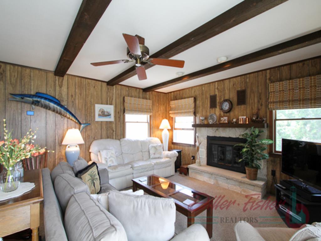 220 88th Street, Stone Harbor (Mid-Island)