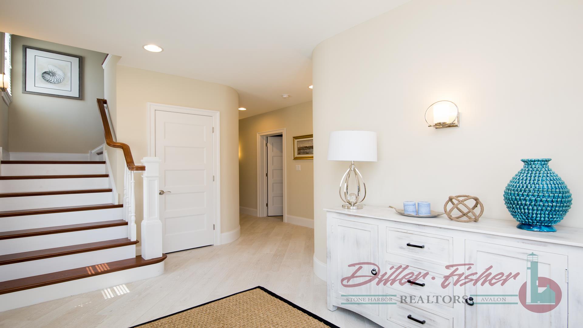 123 93rd Street, Stone Harbor (Mid-Island) - Picture 2