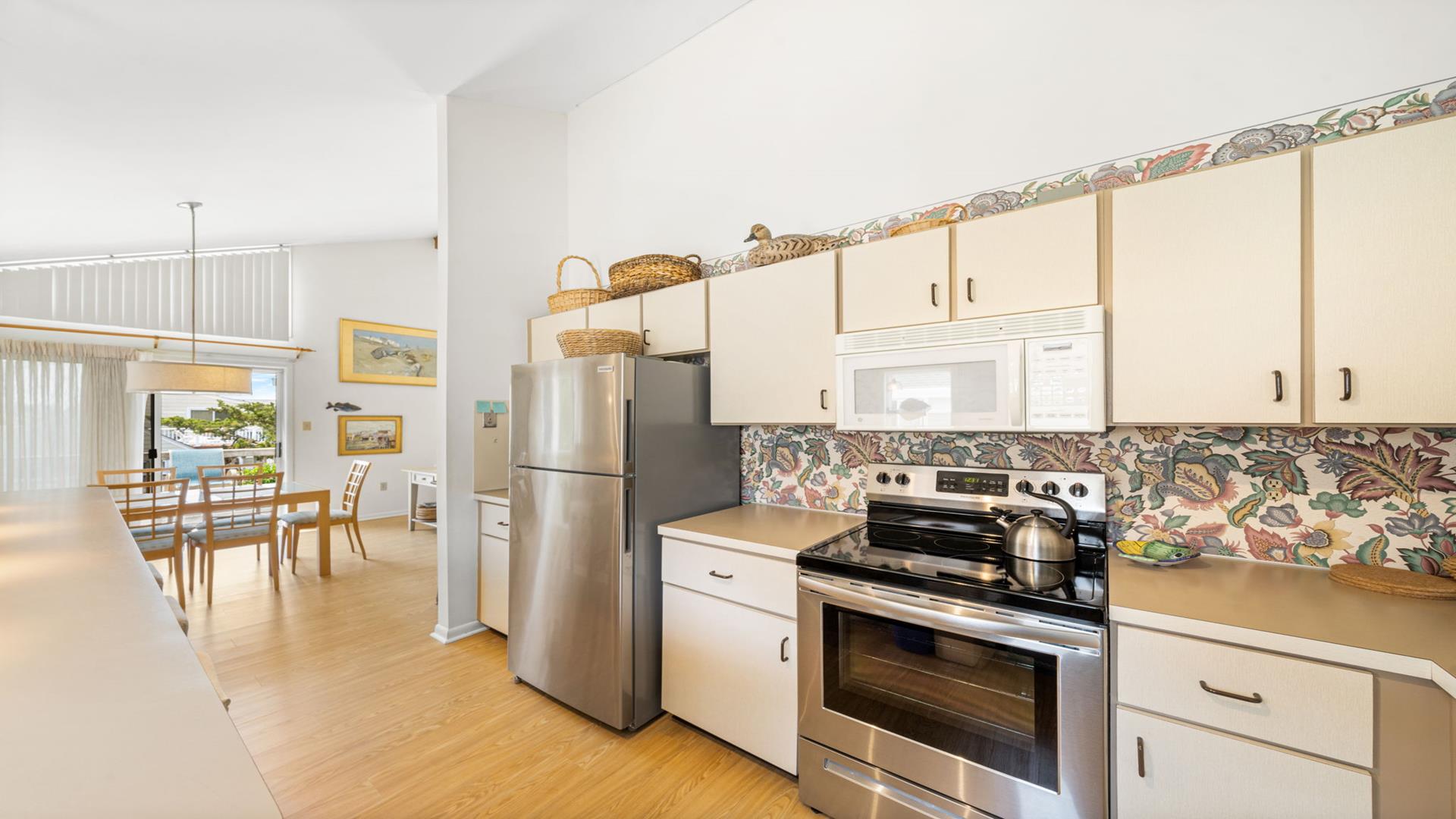 219 117th Street, Stone Harbor (Mid-Island) - Picture 2