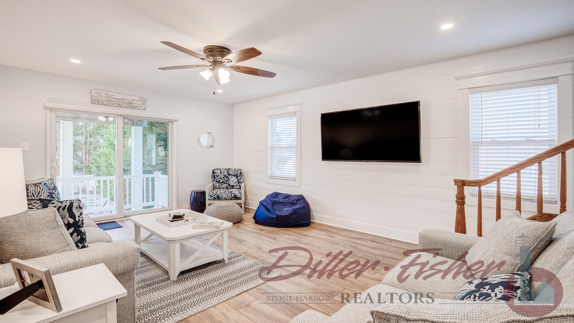 283 89th Street, Stone Harbor (Center)