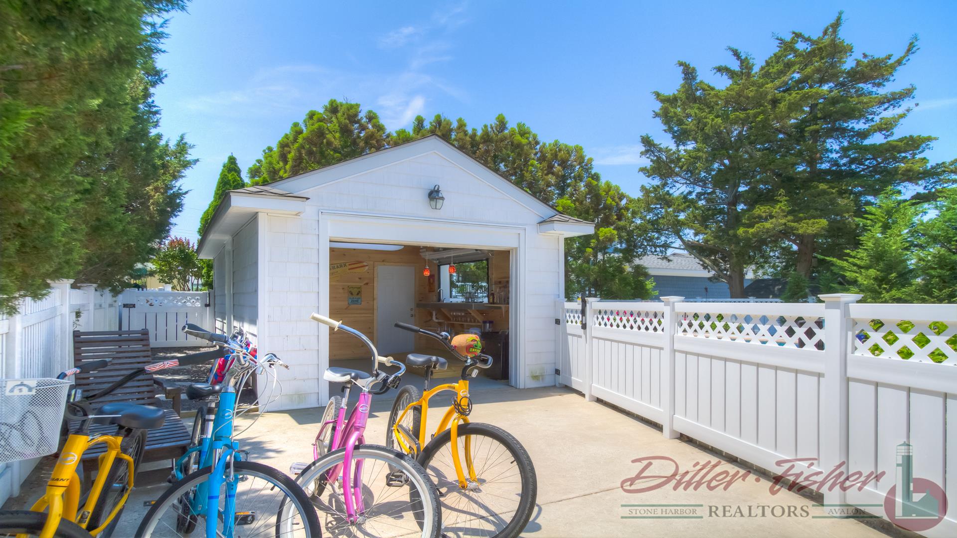 283 89th Street, Stone Harbor (Center)