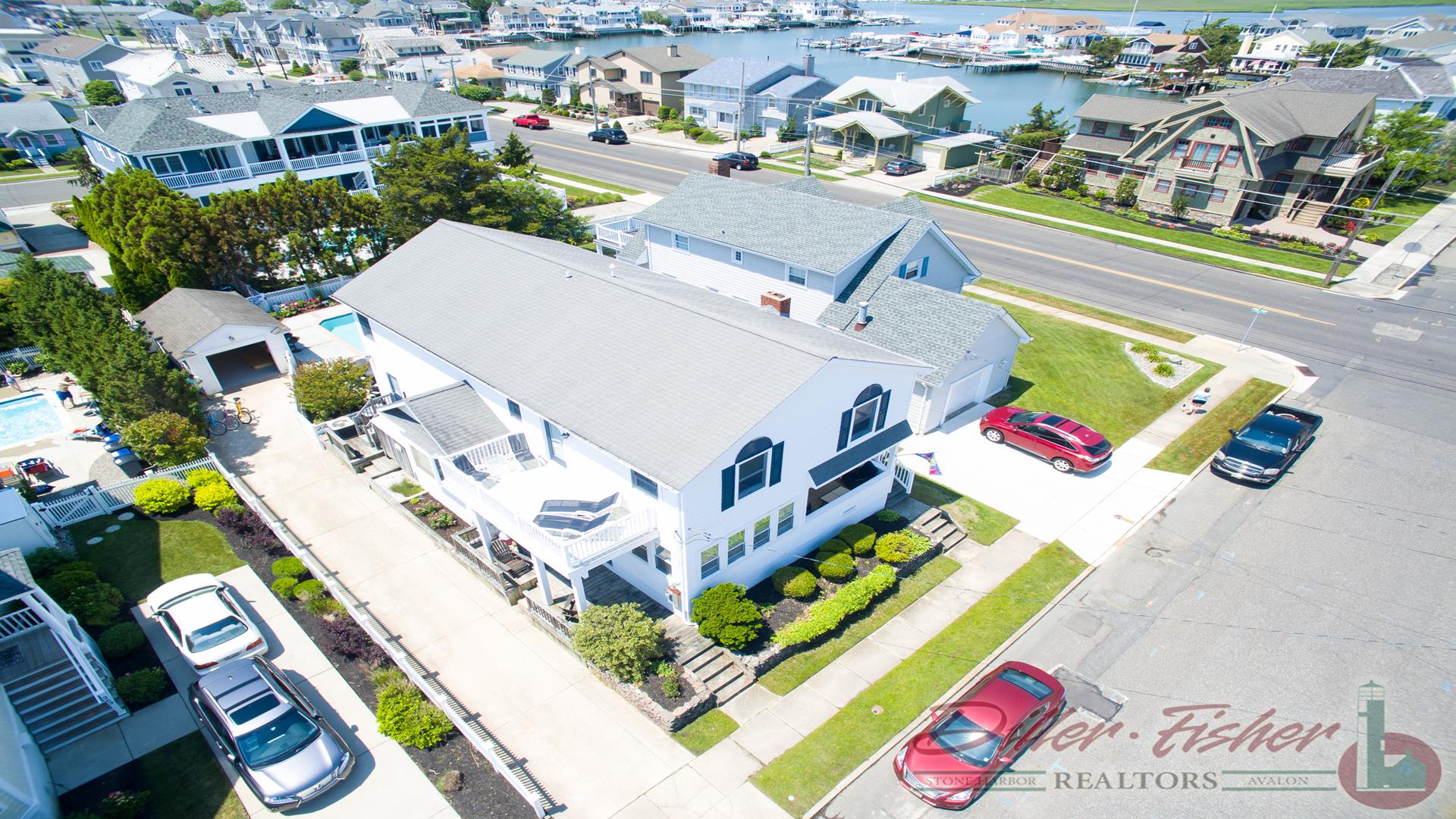 283 89th Street, Stone Harbor (Center)