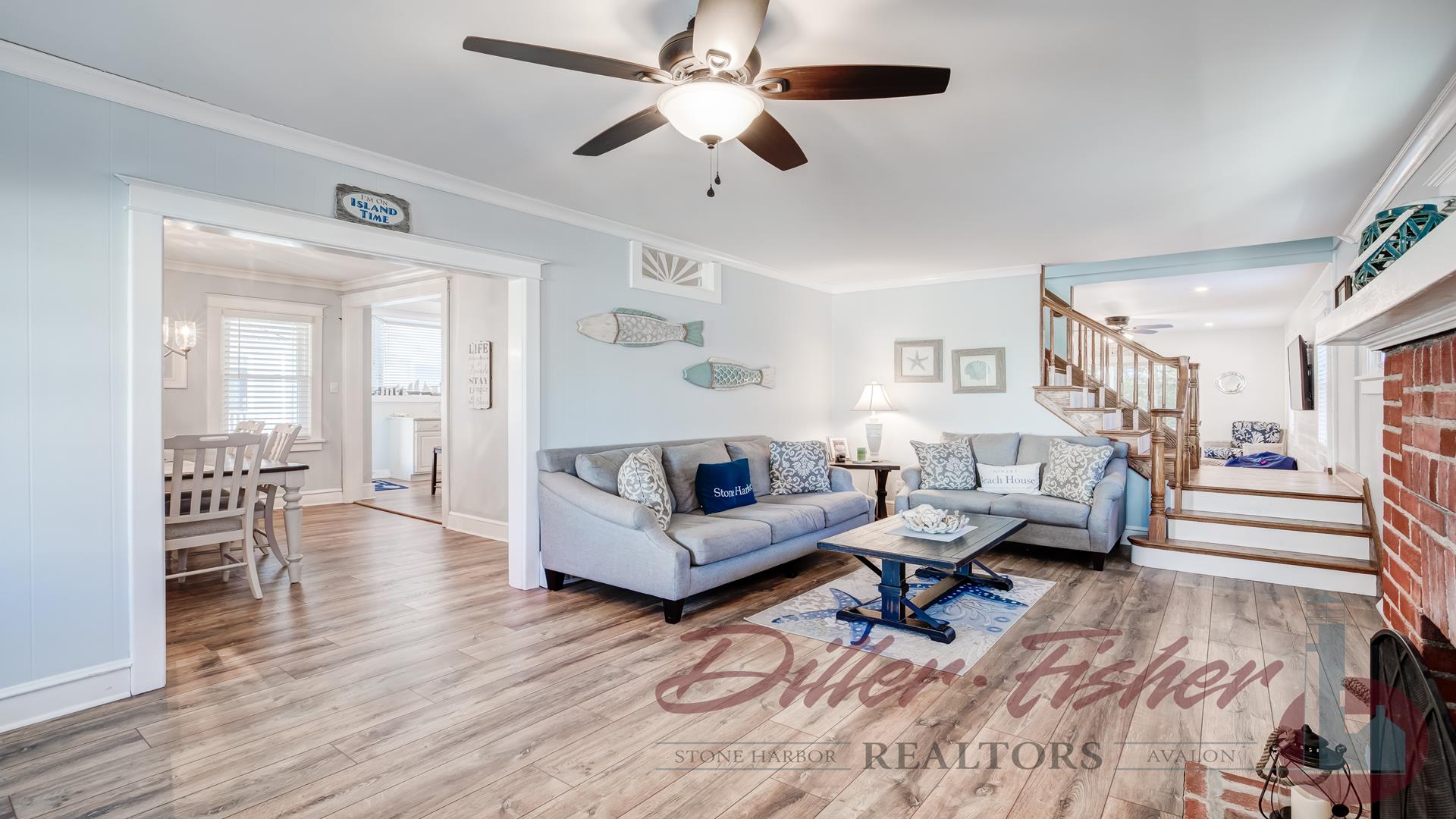 283 89th Street, Stone Harbor (Center)