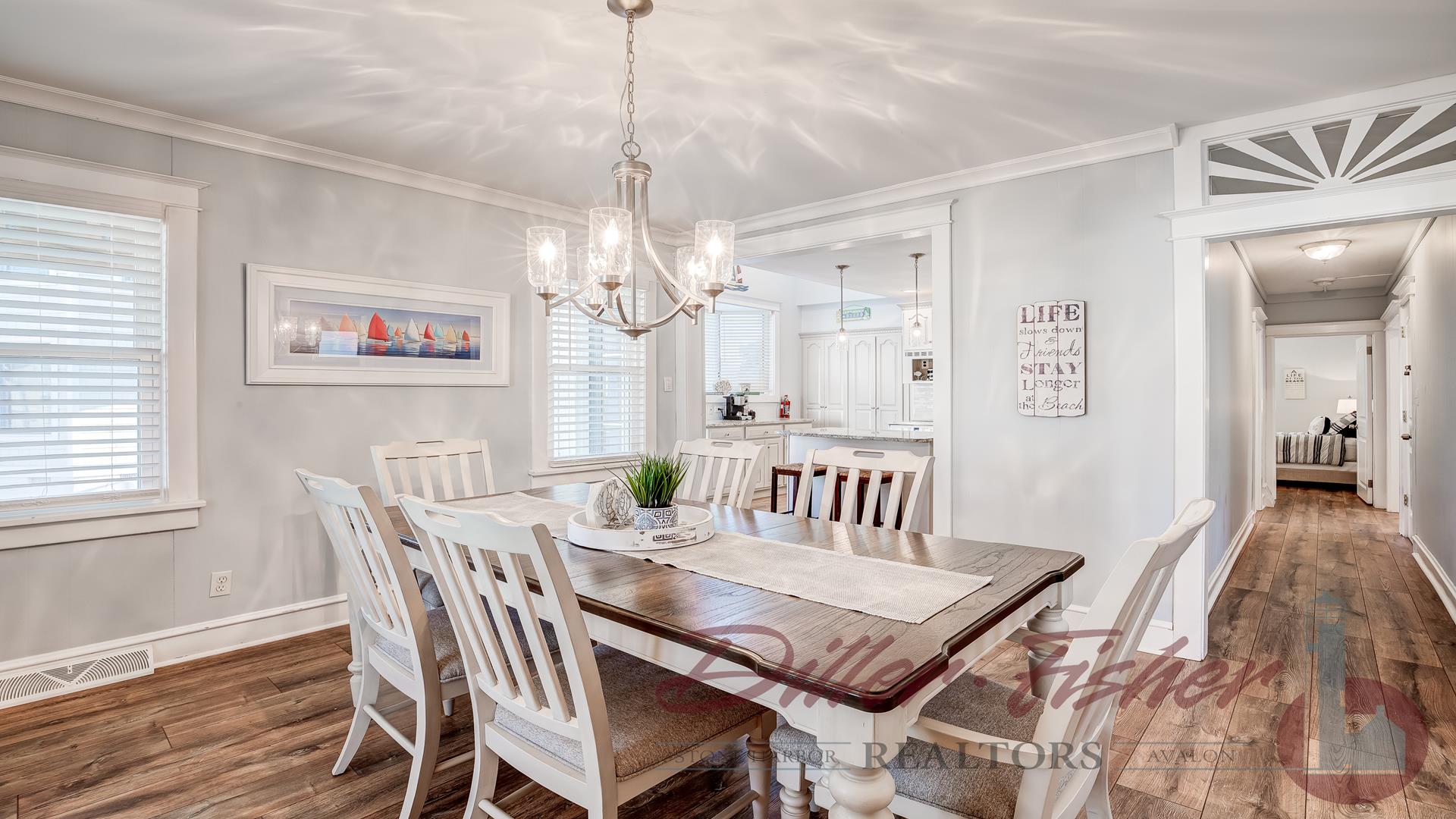 283 89th Street, Stone Harbor (Center)