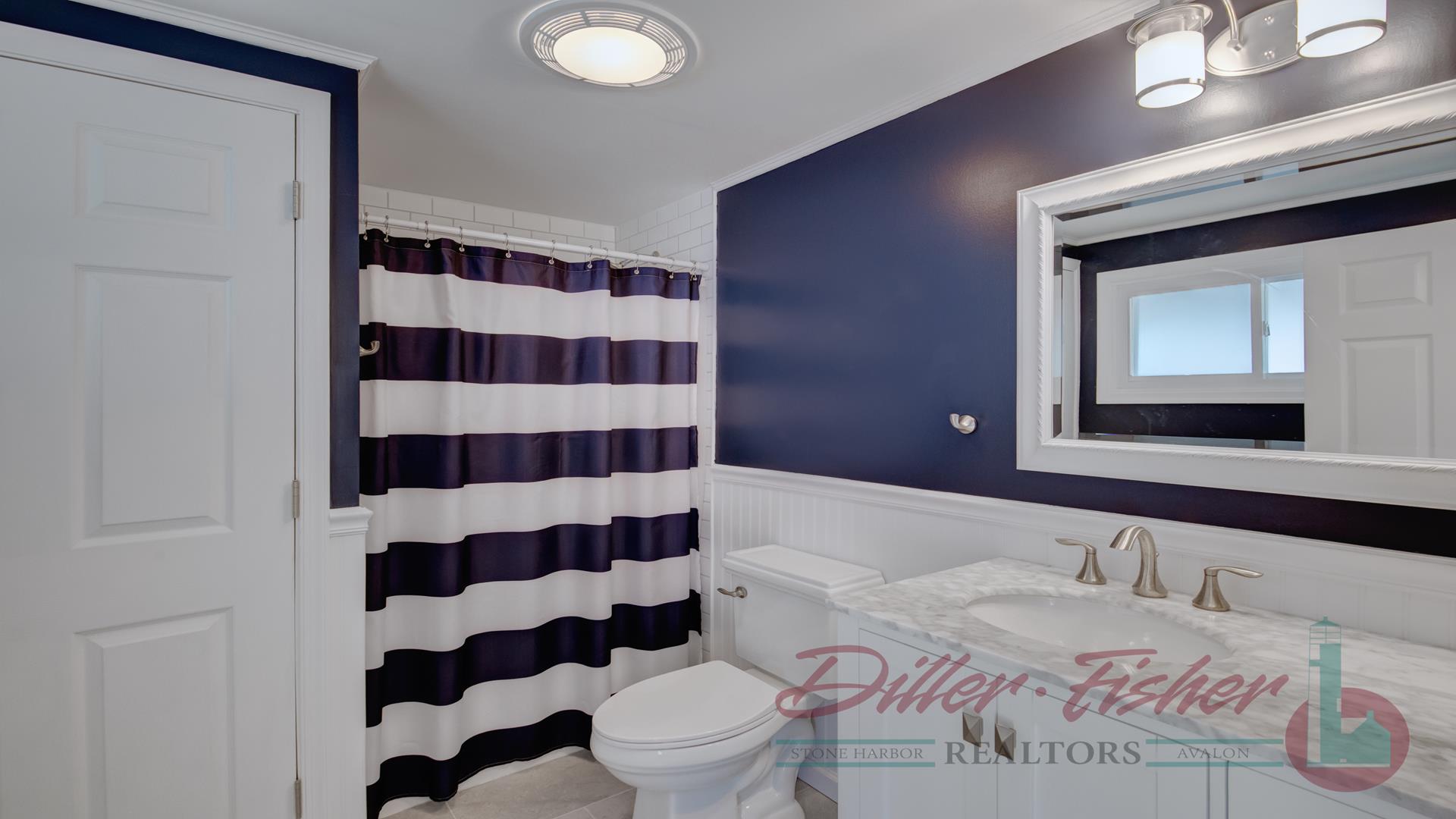 307 86th Street, Stone Harbor (Center)